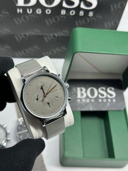 ساعة Boss شبابي